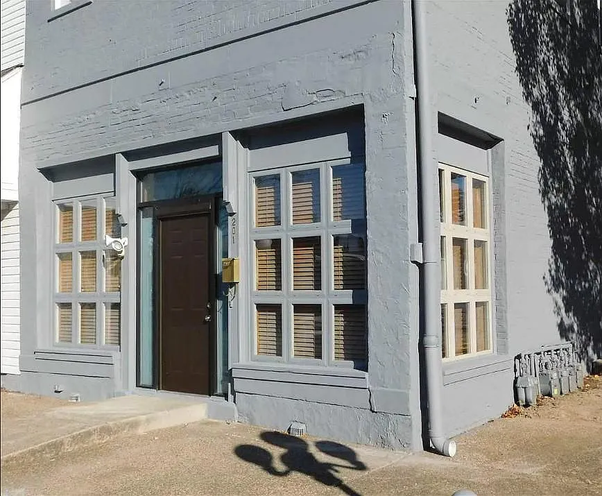201 N 3rd Ave