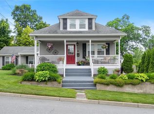 70 Highland St, Cranston, RI 02920