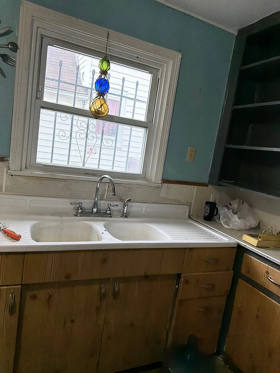 Building Photo - 77 Deshler St #2