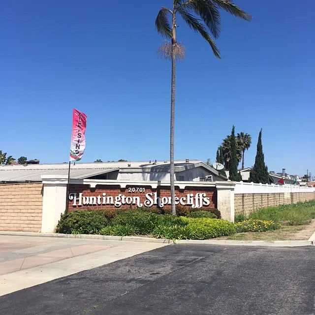 Huntington Shorecliffs