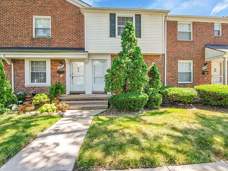 23109 Edsel Ford Ct