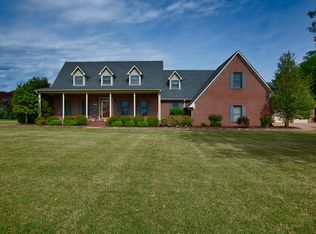 25550 Old School House Rd, Toney, AL 35773