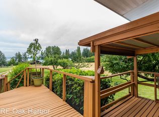 1983 Stick Point Ln, Oak Harbor, WA 98277
