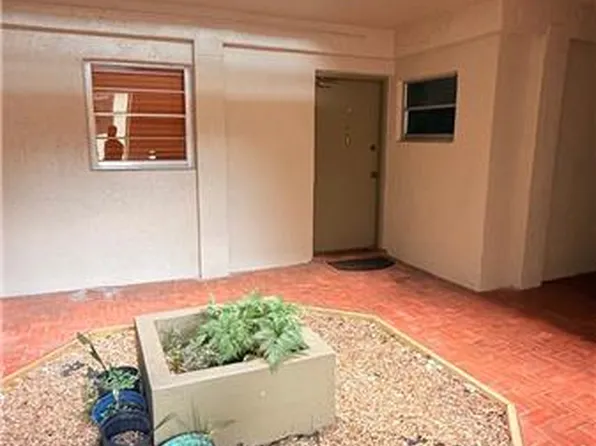 9360 SW 87th Ave APT N5, Miami, FL 33176