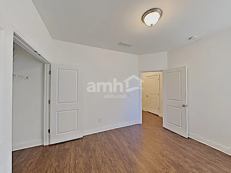 209 McBee Pl — Photo 16