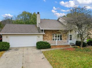 2925 Lumber Ln, Green Bay, WI 54313