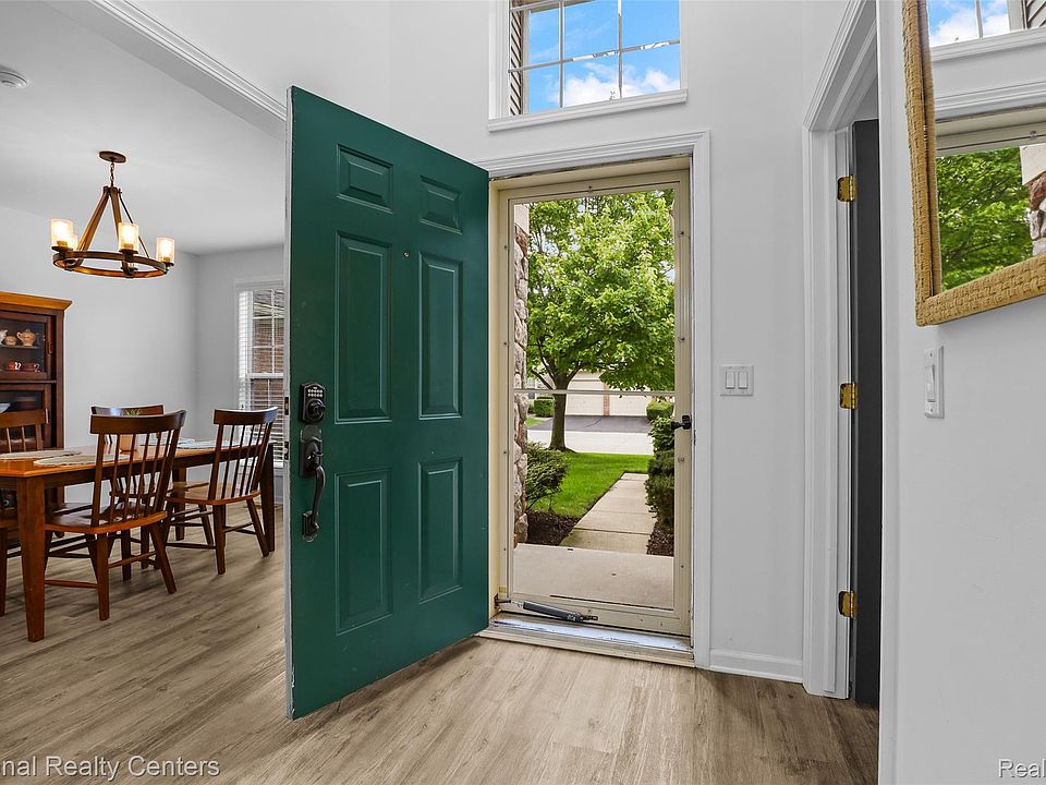 2241 Hogan Way #117, photo 5