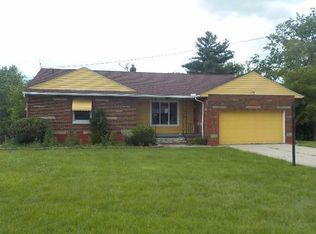 5302 Bartlett Rd, Bedford Heights, OH