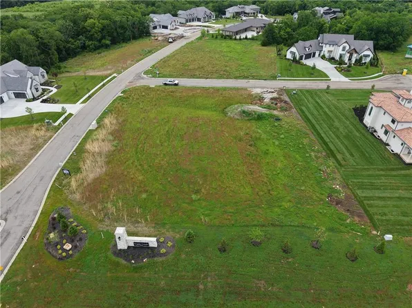 17500 W Terrydale Rd, Overland Park, KS 66221