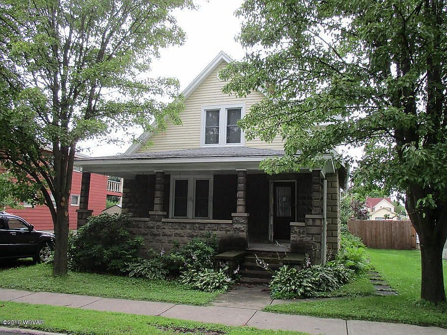 1st image of 135 E Water St