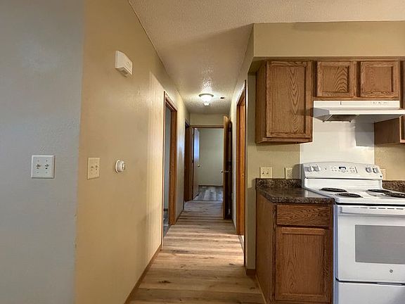 4th image of 1012 13th St #18