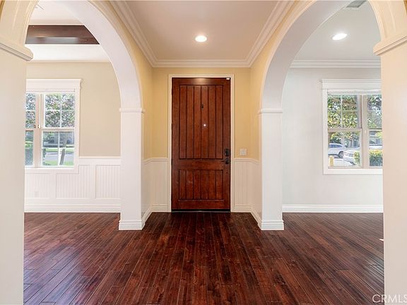 2nd image of 39 Conservancy