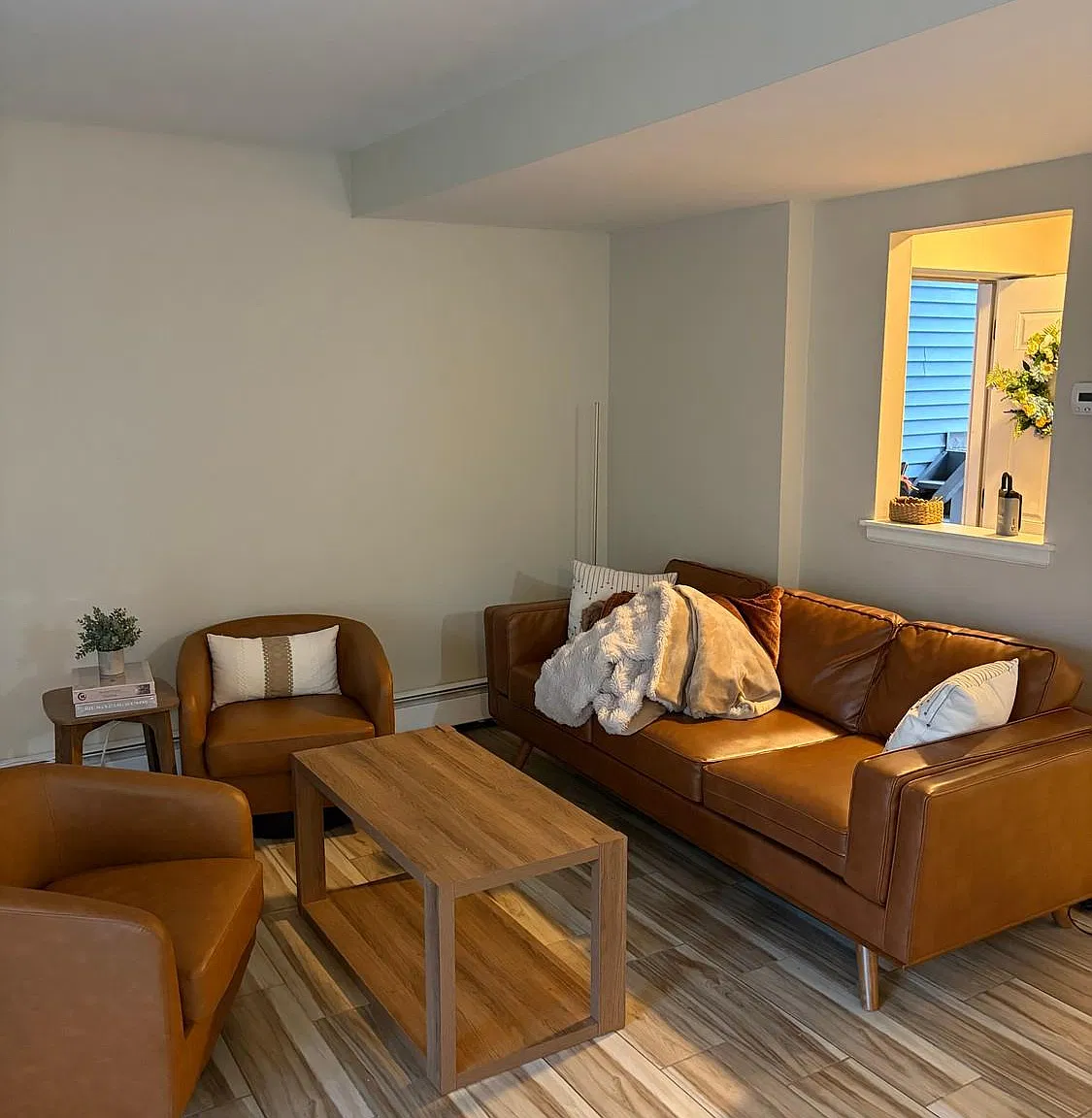 2 bed, 2.0 bath, 960 sqft, $2,500 — Photo 4
