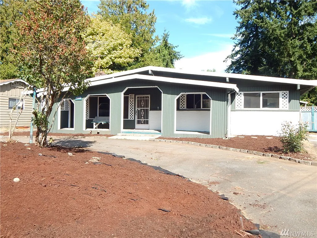 28444 26th Ave S photo 1