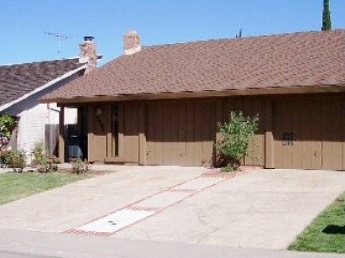Front of Duplex