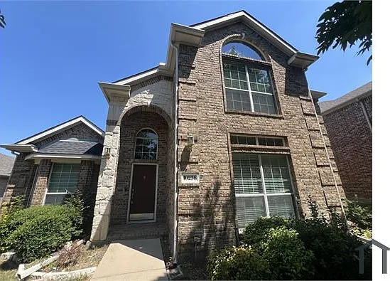 5 bed, 2637 sqft, $3,400 — Photo 3