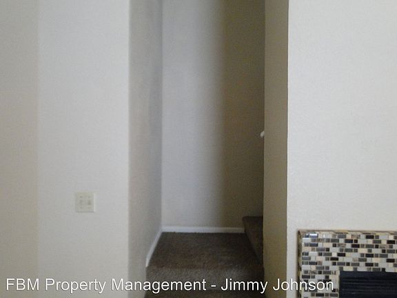 4th image of 615 Lost Springs Ct APT C