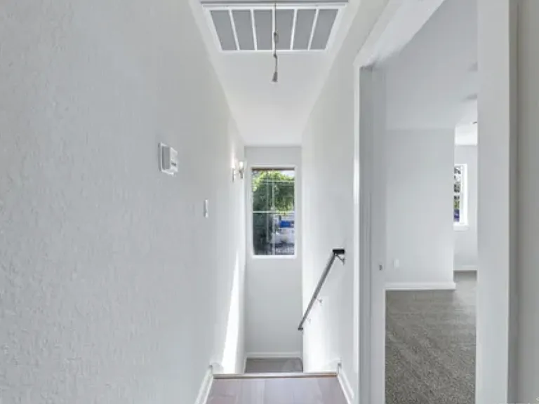 810 S Walters St #102 — Photo 8