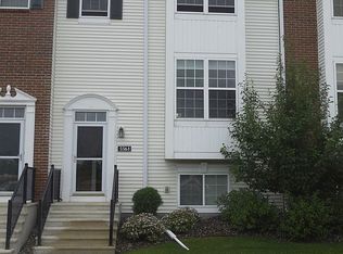 5561 Elm Grove Ct, New Hope, MN 55428