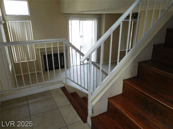 3rd image of 3220 Tocata Dr