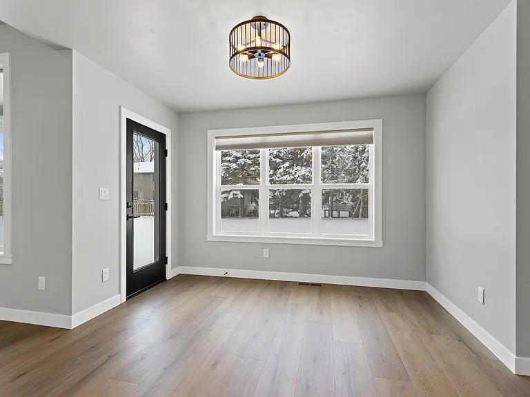 2325 Oliver Ln — Photo 40