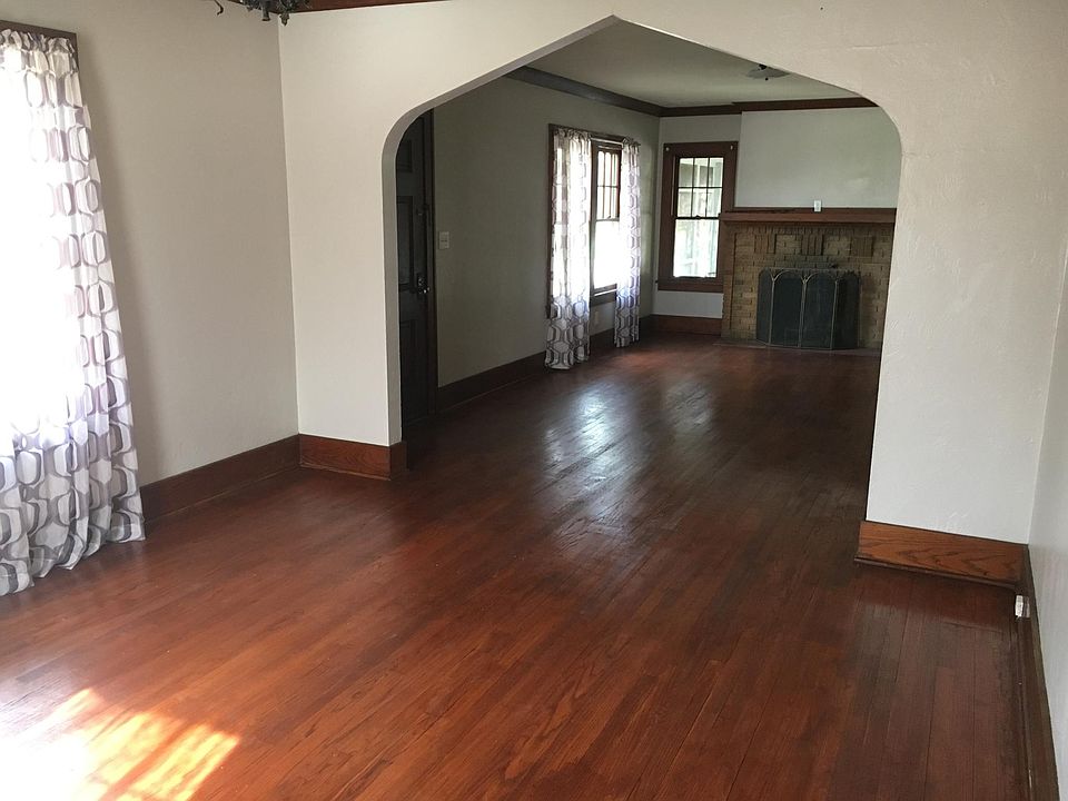 1st image of 1001 W Lombard St