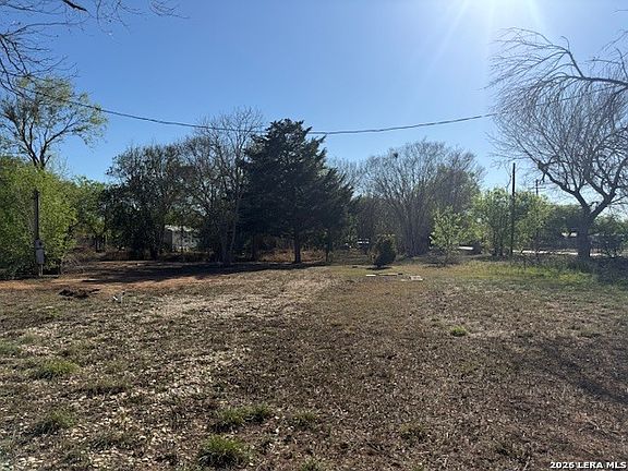 2nd image of 910 CHESTNUT LOT MULTI