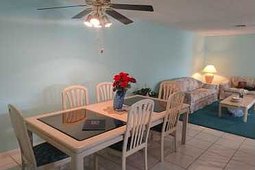 Home For Sale In HIGH POINT OF FT PIERCE COMDOMINIUM SECTION III