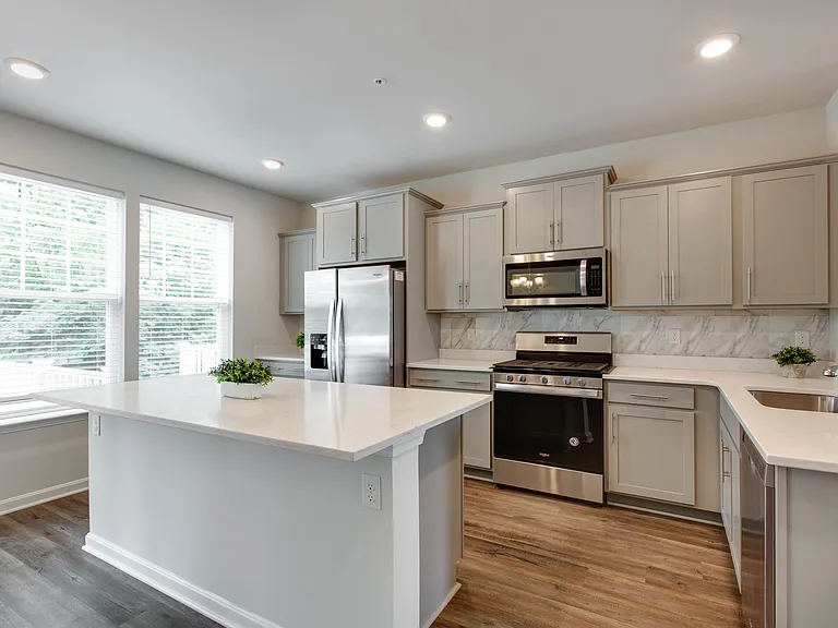 7964 Patterson Way — Photo 18
