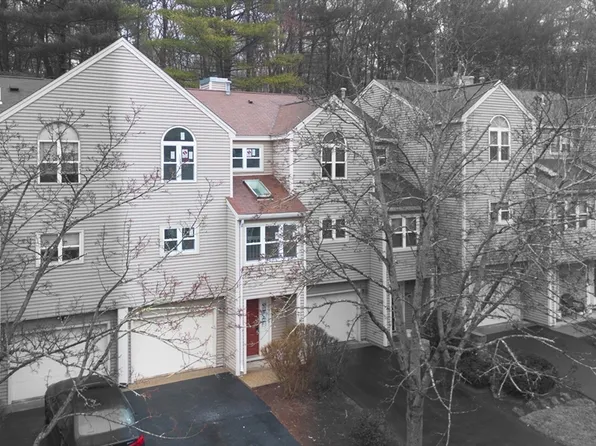 23 Thayer Pond Dr #4, Oxford, MA 01540