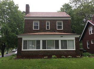 7030 Clayton Rd #A, Saint Louis, MO 63117