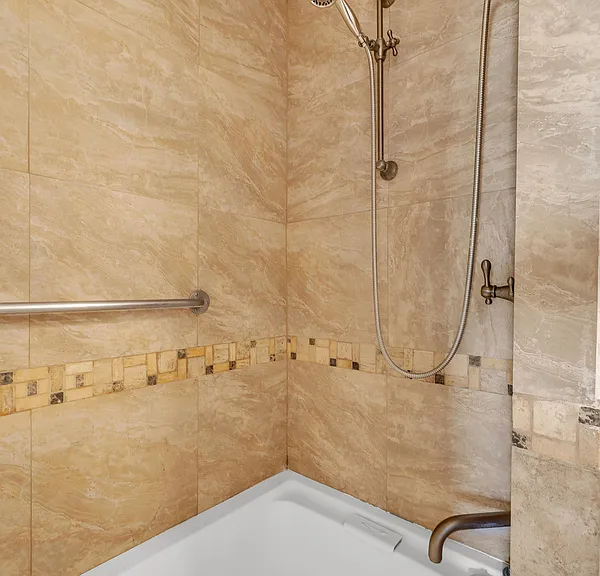 4439 E Wood St — Photo 22