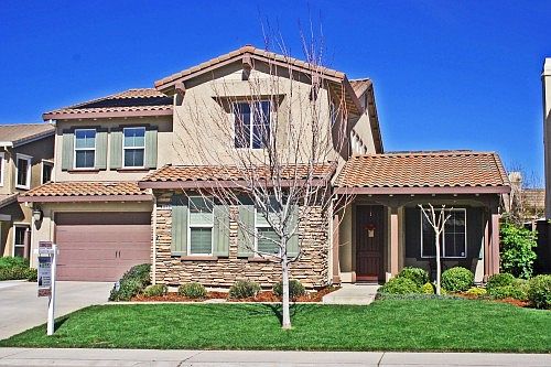 1st image of 822 Wild Berry Ln