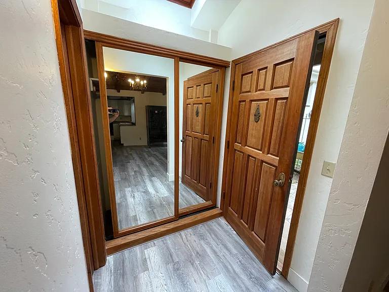 117 Southampton Ave #ADU — Photo 5