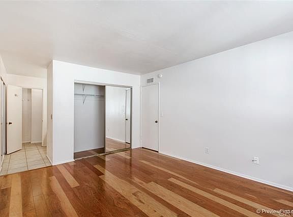 Additional bedroom and bathroom photos coming soon!