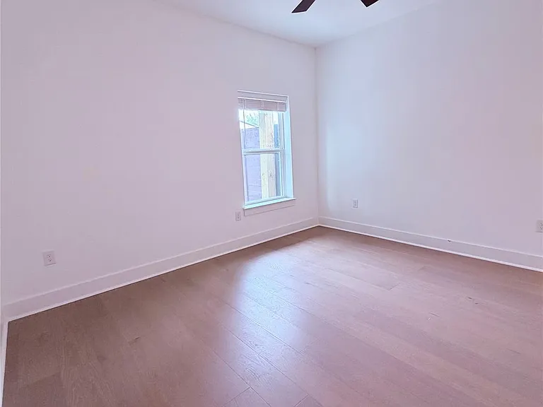 1417 Kramer Ln #19 — Photo 20