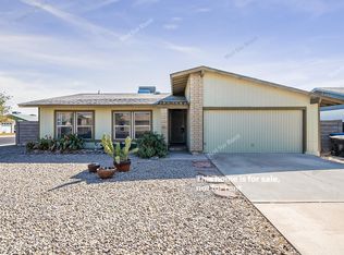 341 E Jacaranda St, Mesa, AZ 85201