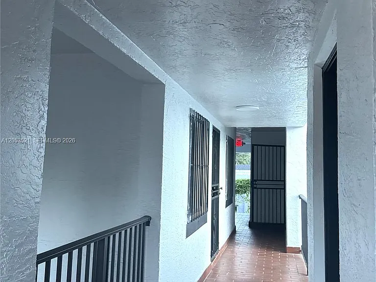 1944 SW 6th St #6 — Photo 9