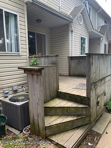 1st image of 56 Wildwood Ln