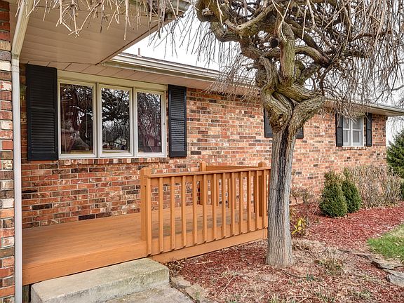 5th image of 2303 Westwind Dr