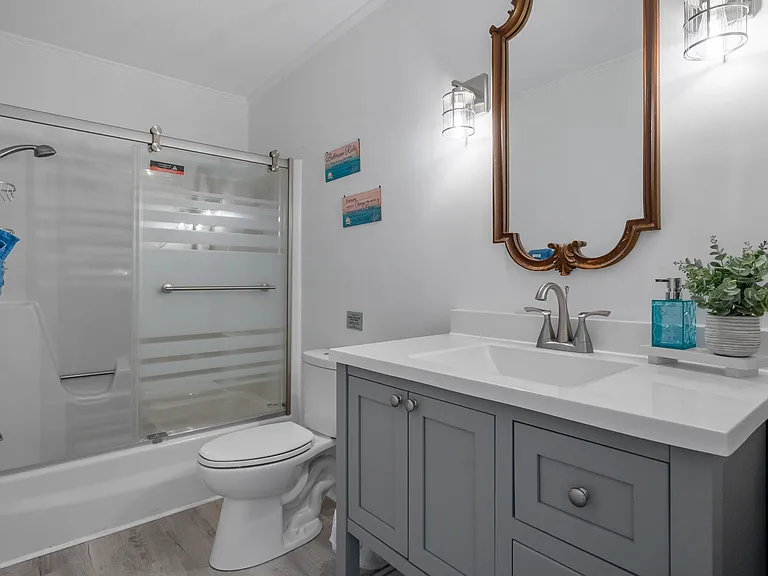 4701 N Kings Hwy #10 — Photo 28