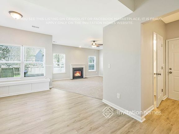 3rd image of 1721 Freiburg Dr