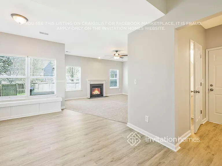 1721 Freiburg Dr — Photo 3