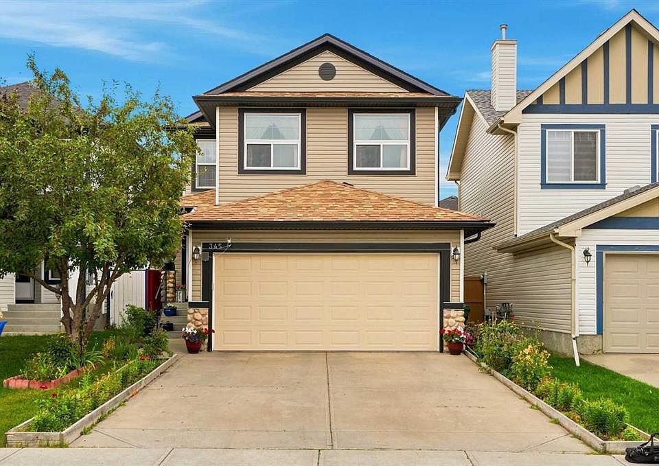 1st image of 345 W Saddlecrest Way NE