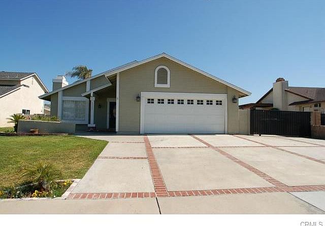 1st image of 3735 Honeysuckle Dr