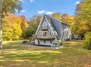 123 Mountainview Rd, East Longmeadow, MA 01028