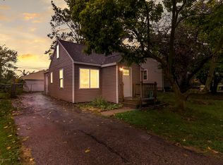 2615 W Kalamazoo St, Lansing, MI 48917