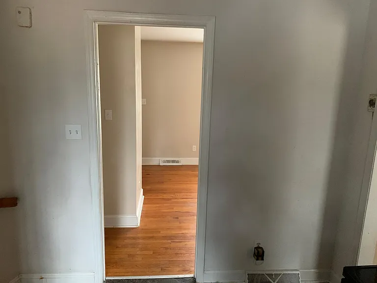 7116 Idlewild Rd — Photo 25