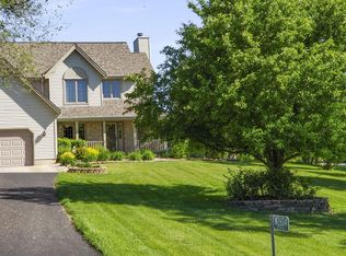 W2604 Copperhead Ln, Elkhorn, WI 53121