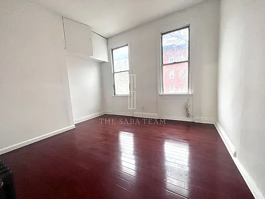 Rented by Compass | media 3